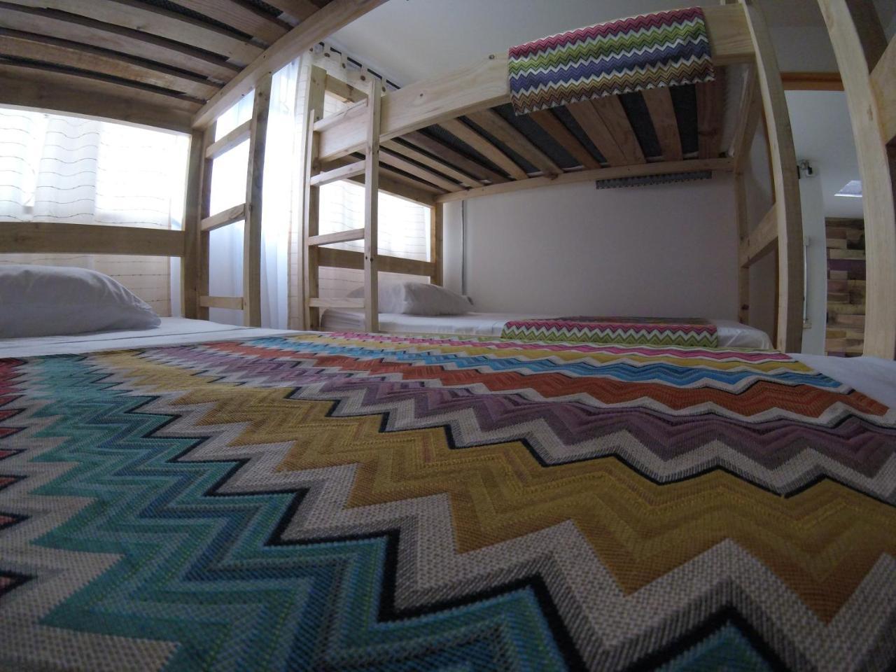 La Otra Mitad Hostel Армения Екстериор снимка