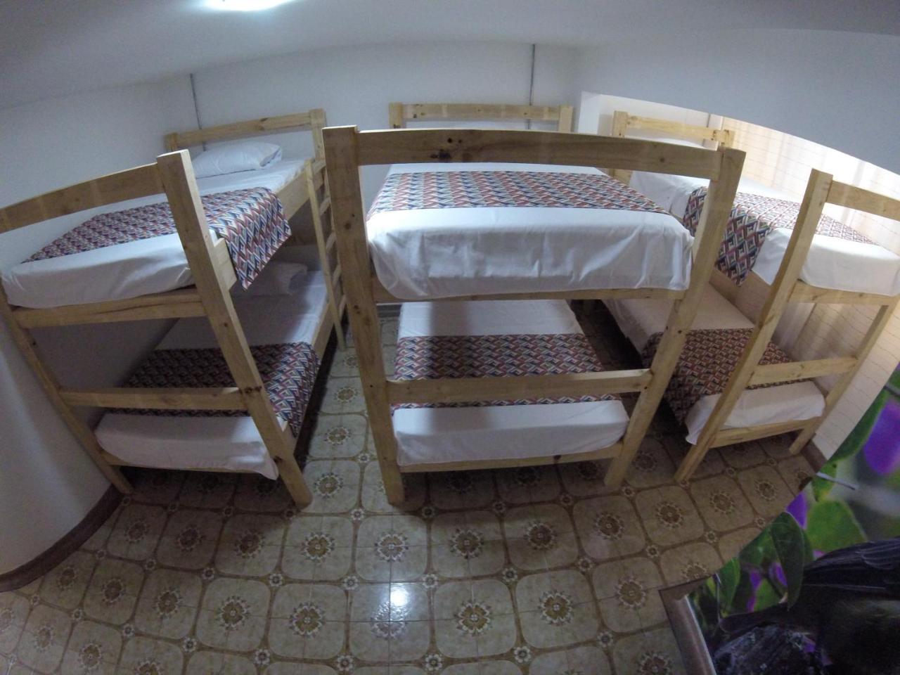 La Otra Mitad Hostel Армения Екстериор снимка