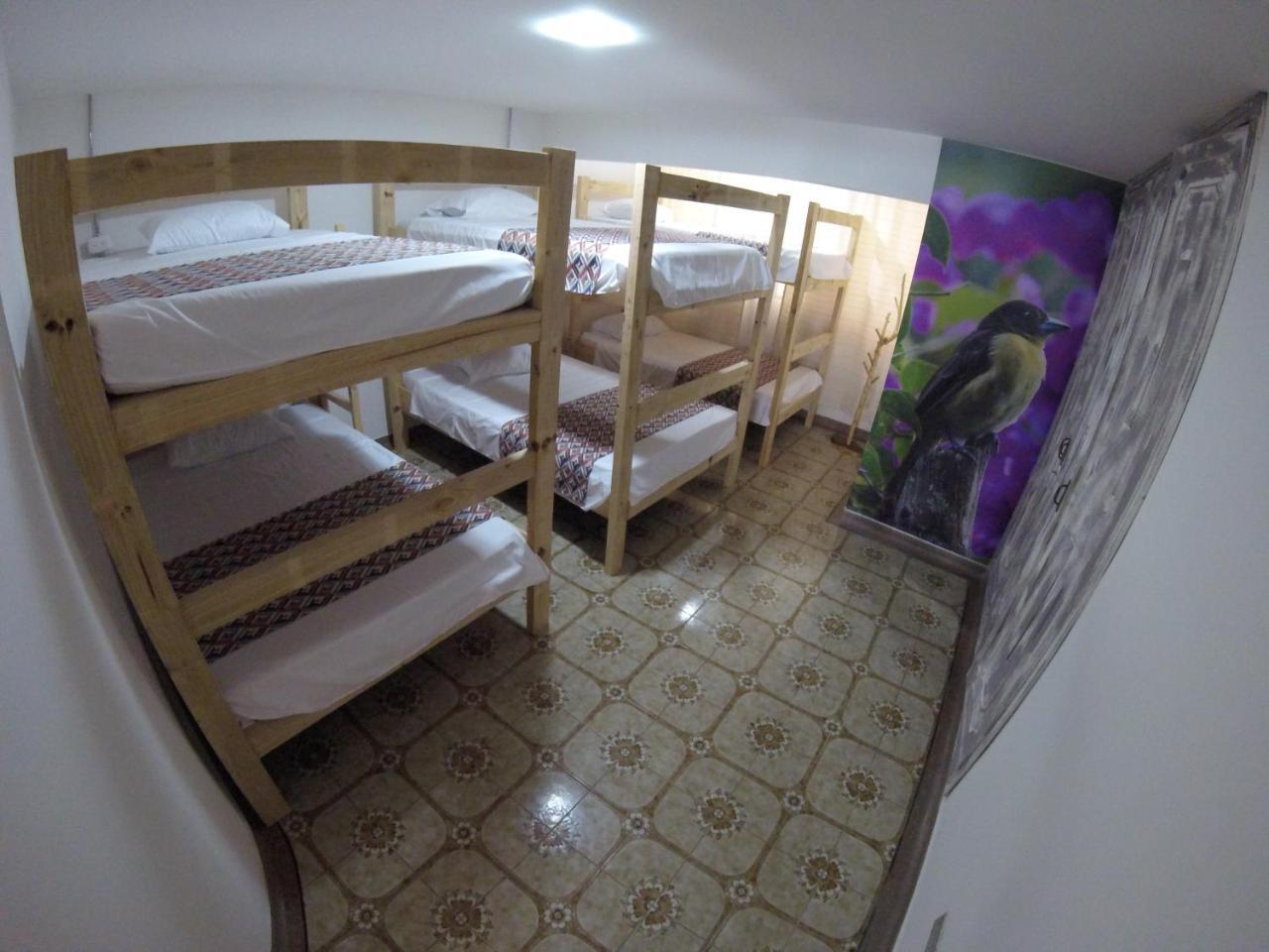 La Otra Mitad Hostel Армения Екстериор снимка